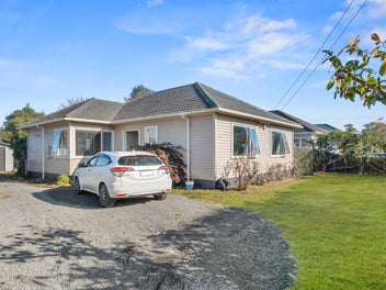 11 Christian Street, Bryndwr, Christchurch