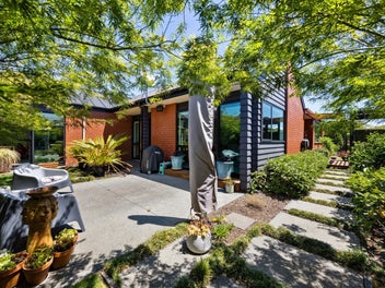 8 Jobe Road, Chartwell, Hamilton