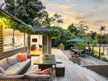 14 Aberdeen Road, Campbells Bay, Auckland