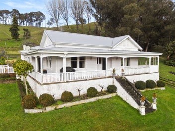 3360 State Highway 1, Hunterville, Hunterville