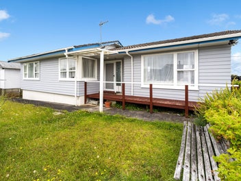 179 Waimumu Road, Massey, Auckland