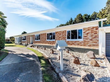 87 College Road, Edgecumbe, Edgecumbe