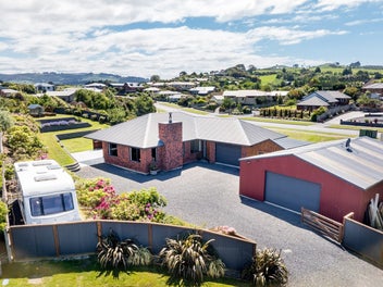 24 Friendship Drive, Waldronville, Dunedin