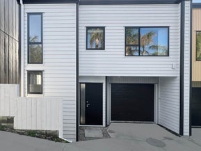 2B Robin Lane, Browns Bay, Auckland