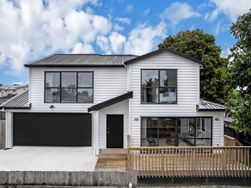 34A Tairere Crescent, Rosehill, Papakura