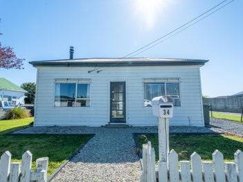 34 Chaucer Street, Milton