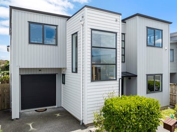 28 Lockheed Street, Hobsonville, Auckland