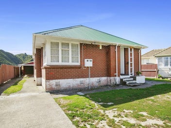 15 Farmer Crescent, Taita, Lower Hutt