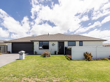 35 Waimakariri Drive, Te Awa, Napier