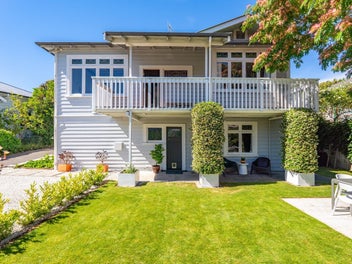 23 Cameron Road, Bluff Hill, Napier