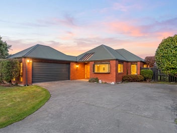 4 Amesbury Mews, Avonhead, Christchurch