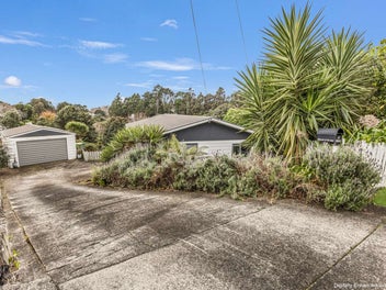 42 Omata Road, Marfell, New Plymouth