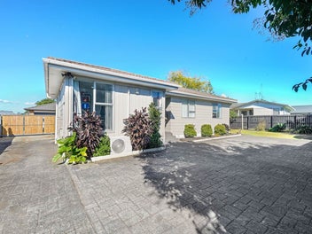 27 Sunlands Drive, Manurewa, Auckland