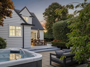66 Memorial Avenue, Ilam, Christchurch