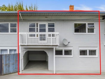 2/40 Roslyn Terrace, Devonport, Auckland