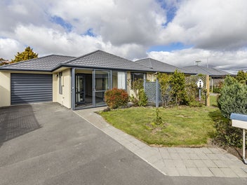 52H Marshland Road, Shirley, Christchurch