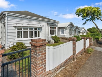 57 Cameron Street, Onehunga, Auckland