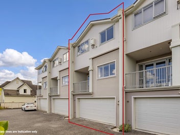 9/11 Hatfield Place, Albany Heights, Auckland