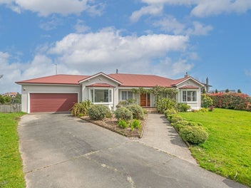 71 Cashmere Drive, Fitzherbert, Palmerston North