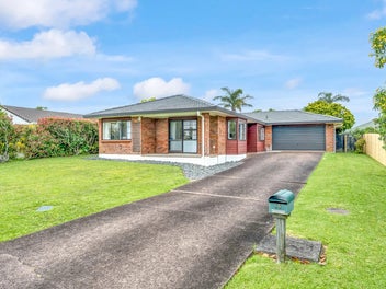 14 Golfland Drive, Golflands, Auckland