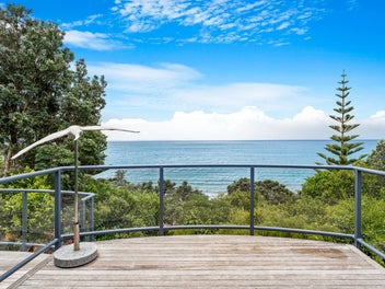 8 Northview Road, Stanmore Bay, Whangaparaoa
