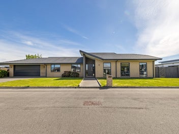 8 Marble Court, Northwood, Christchurch