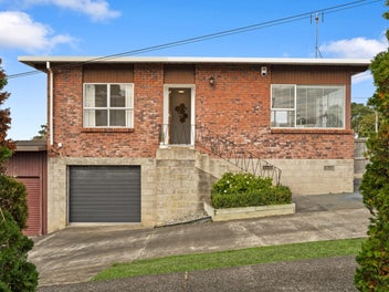 1/181 Forrest Hill Road, Forrest Hill, Auckland