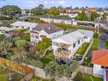 3/100 Birkdale Road, Birkdale, Auckland