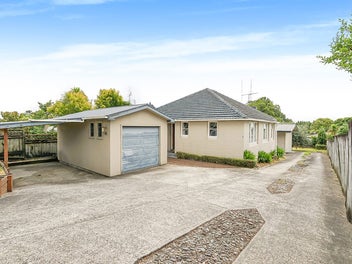 116 Forest Lake Road, Forest Lake, Hamilton