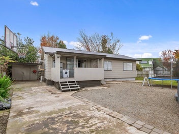 14A Aspen Place, Owhata, Rotorua