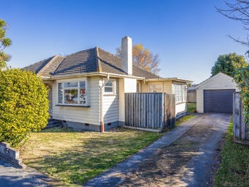 193 Main North Road, Redwood, Christchurch