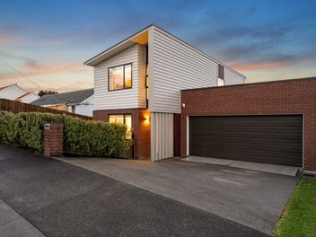 70 Castledine Crescent, Glen Innes, Auckland