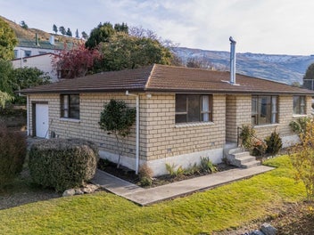 3 Hawick Street, Roxburgh