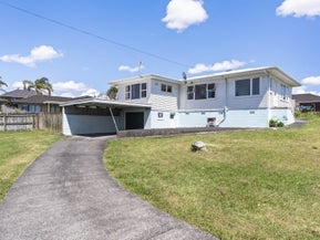2 Swan Lane, Te Atatu South, Auckland