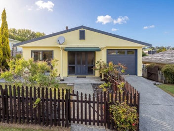2/99 Hauiti Drive, Warkworth, Auckland