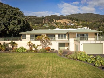 224 Thames Coast Sh25 Road, THORNTON BAY, THAMES