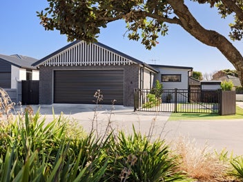 6 Maara Close, Papamoa Beach, Papamoa