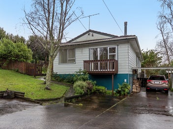 24 Ellice Road, Totara Vale, Auckland