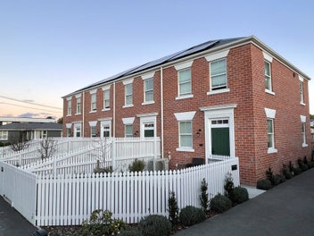 3/30 Hargest Crescent, Sydenham, Christchurch