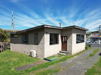 96 South Road, The Glen, Dunedin