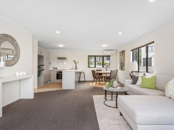 64/8 Flynn Street, Birkdale, Auckland