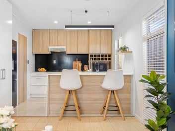 3/66A Birkdale Road, Birkdale, Auckland