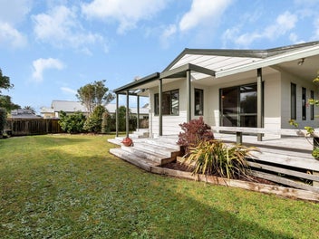 74 One Tree Point Road, One Tree Point