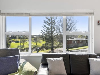 80 Glencoe Road, Browns Bay, Auckland