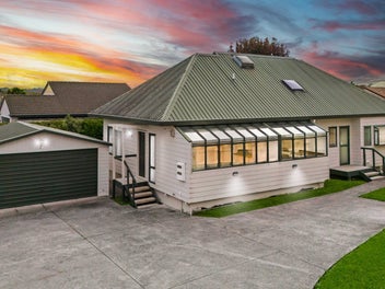 7 Gala Place, Henderson, Auckland