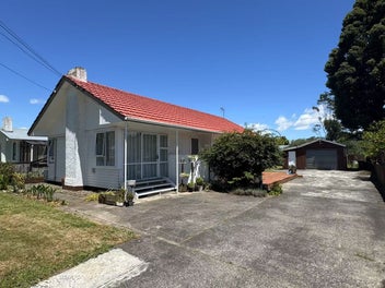 4 Cedar Place, Hillcrest, Hamilton