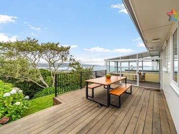 4/30 London Road, Korokoro, Lower Hutt