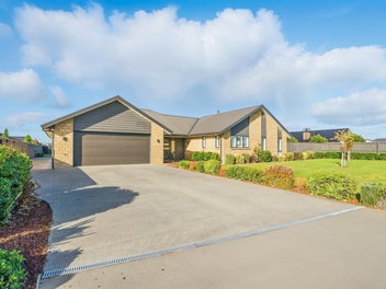 18 Silver Peaks Drive, West Melton, West Melton