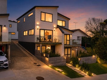 20A Arrow Road, Forrest Hill, Auckland