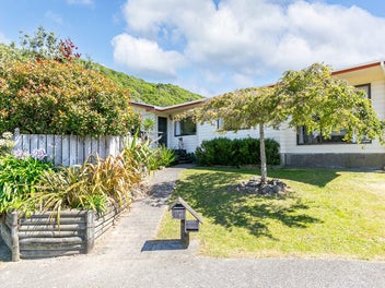 1 Ely Grove, Wainuiomata, Lower Hutt